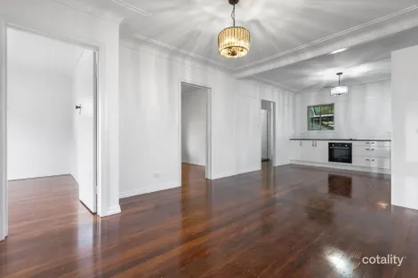 Property photo of 19 Tarana Street Camp Hill QLD 4152