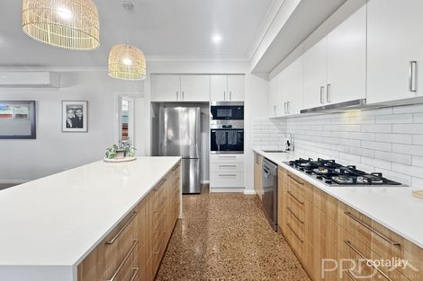 Property photo of 2 Flannelbush Turn Nickol WA 6714