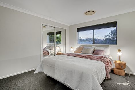 Property photo of 61 Almavale Street Carindale QLD 4152