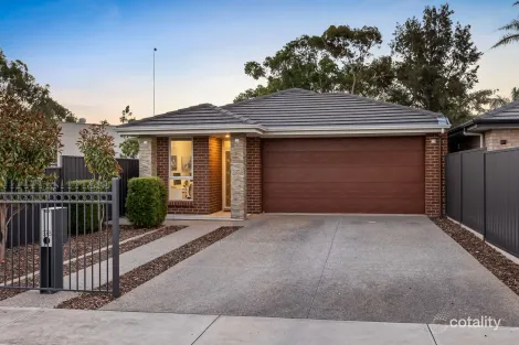 37b Paramount Rd, Salisbury Downs, SA 5108