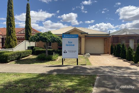 Property photo of 14 The Parkway Caroline Springs VIC 3023