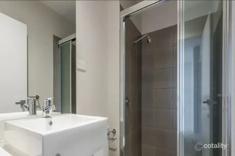 Property photo of 5/11 Troward Harvey Way Craigieburn VIC 3064