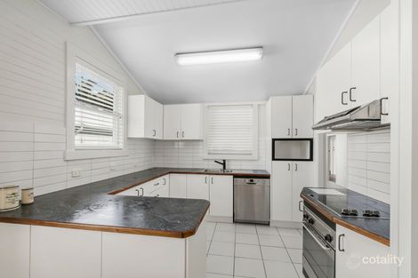 Property photo of 32 Lawrence Hargrave Drive Austinmer NSW 2515