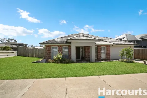 7 Kingston Heath Dr, Drouin, VIC 3818