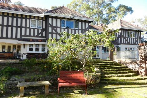 12 Helen St, Applecross, WA 6153