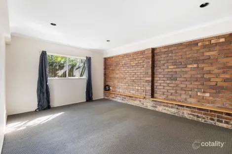 Property photo of 22 Yathong Court Arana Hills QLD 4054