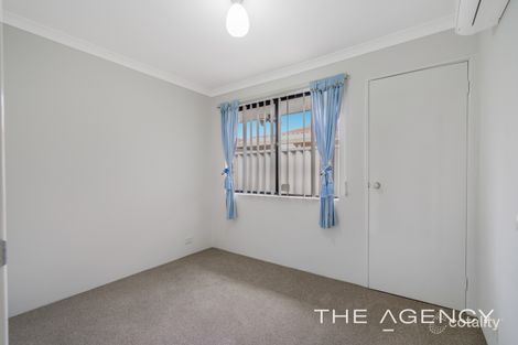 Property photo of 64 Molloy Circuit Atwell WA 6164