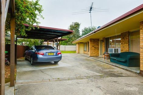 Property photo of 4/490 Breen Street Lavington NSW 2641