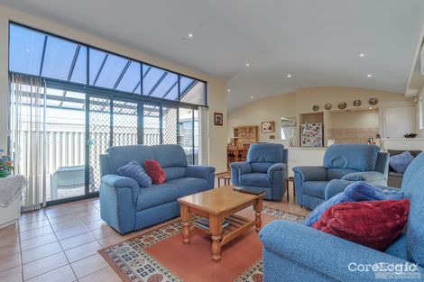 Property photo of 4 Dunwich Mews Butler WA 6036