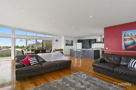 Property photo of 39 Corsair Way Torquay VIC 3228