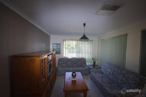 Property photo of 10 River Fig Place Alexander Heights WA 6064