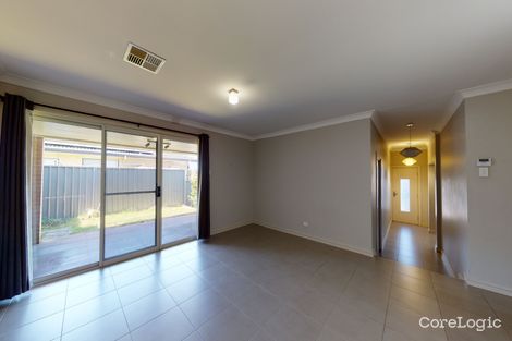 Property photo of 5B John Darling Avenue Belmont North NSW 2280