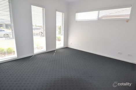 Property photo of 18 Pamphlet Lane Coomera QLD 4209