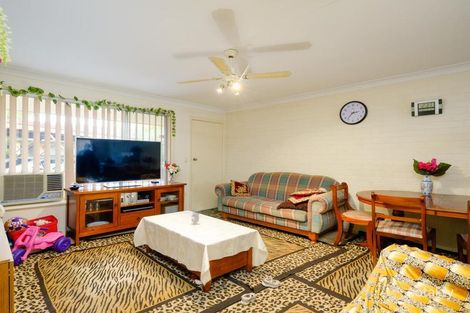Property photo of 4/490 Breen Street Lavington NSW 2641