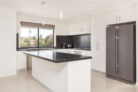 Property photo of 12 Whistler Drive Berwick VIC 3806