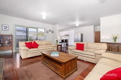 Property photo of 2/15 Stradbroke Road Boronia VIC 3155