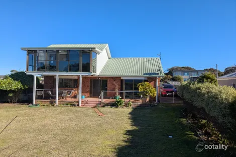 2 Frederick St, Hawley Beach, TAS 7307