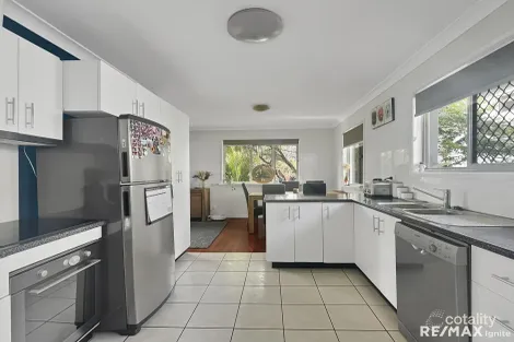 Property photo of 64 Burrendah Road Jindalee QLD 4074