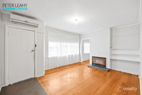 Property photo of 24 Sunset Boulevard Jacana VIC 3047
