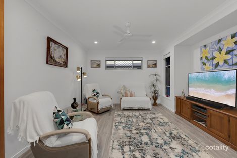 Property photo of 23 Gum Nut Drive Ashfield QLD 4670