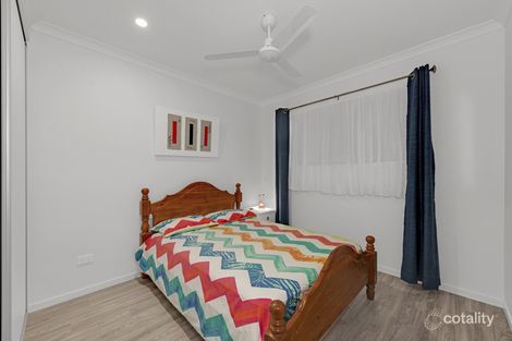 Property photo of 23 Gum Nut Drive Ashfield QLD 4670