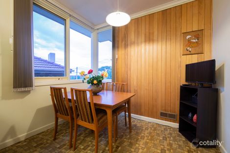 Property photo of 8 Gifford Road Doncaster VIC 3108