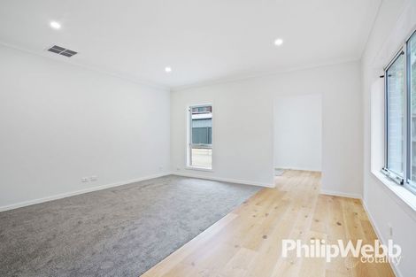 Property photo of 30A Dryden Concourse Mooroolbark VIC 3138