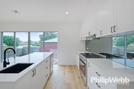 Property photo of 30A Dryden Concourse Mooroolbark VIC 3138