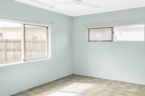 Property photo of 4 Wooley Close Kanimbla QLD 4870