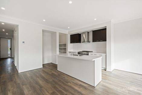 Property photo of 12 Dalhalla Circuit Clyde North VIC 3978