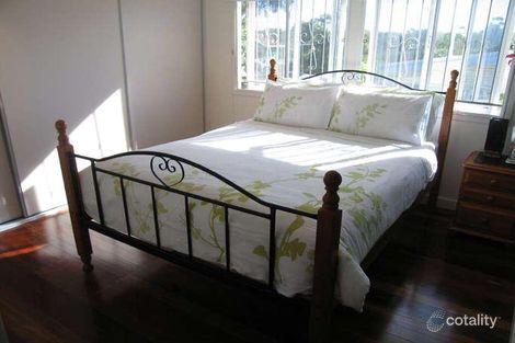 Property photo of 20 Ormeley Street Stafford Heights QLD 4053