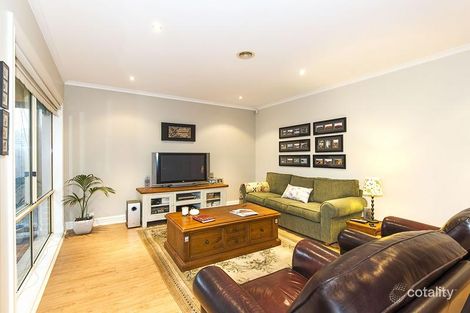Property photo of 36 Stockdale Way Mill Park VIC 3082