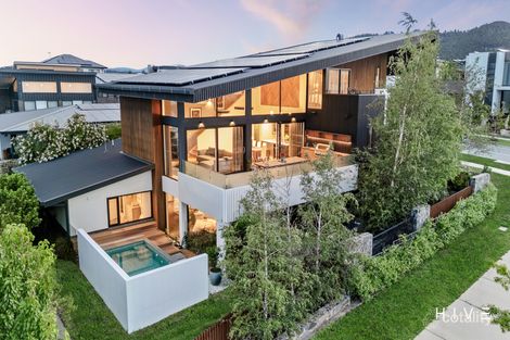 16 Jamrozik St, Denman Prospect, ACT 2611