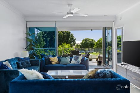 Property photo of 105/11 Compass Drive Biggera Waters QLD 4216