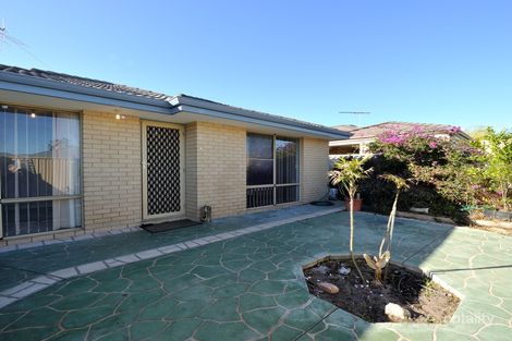Property photo of 21 Grenadier Court Warnbro WA 6169