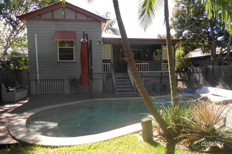 Property photo of 90 Riding Road Hawthorne QLD 4171