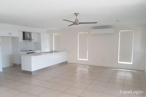 Property photo of 19 Jardine Crescent Boyne Island QLD 4680