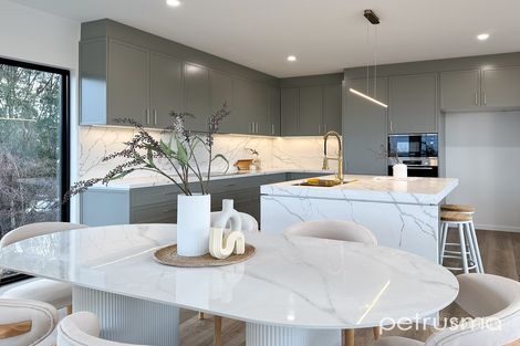 2 Home Ave, Blackmans Bay, TAS 7052