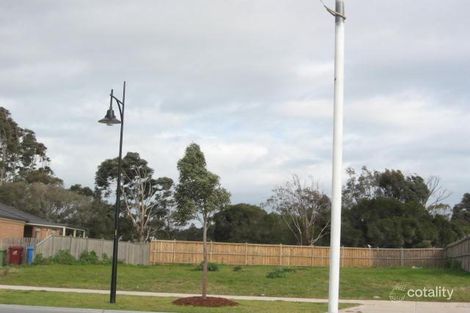 22 Lake View Bvd, Keysborough, VIC 3173