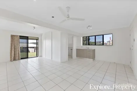 Property photo of 4 Spinks Court Eimeo QLD 4740