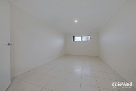 Property photo of 54 Skyblue Circuit Yarrabilba QLD 4207