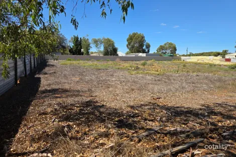 12 Lauder St, Nanson, WA 6532