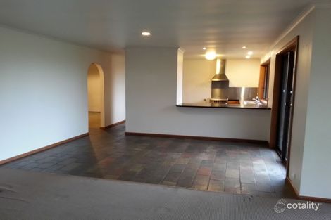 Property photo of 25 Hadleigh Rise Upper Sturt SA 5156