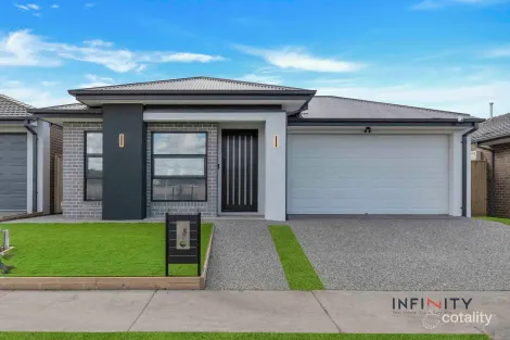 Property photo of 11 Duncliffe Road Truganina VIC 3029