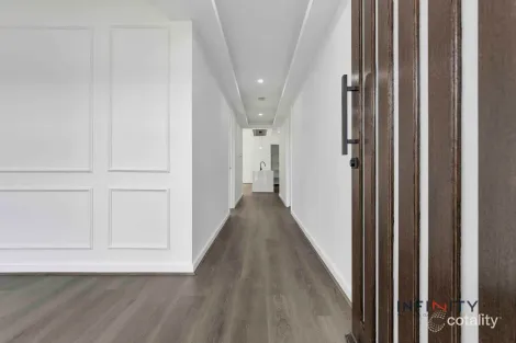 Property photo of 11 Duncliffe Road Truganina VIC 3029