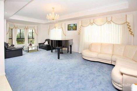 Property photo of 72 Ardes Street Chapel Hill QLD 4069