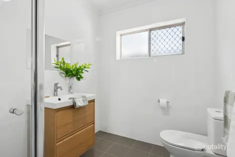 Property photo of 2/40-44 Chatham Road Keswick SA 5035