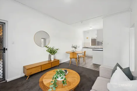 Property photo of 2/40-44 Chatham Road Keswick SA 5035