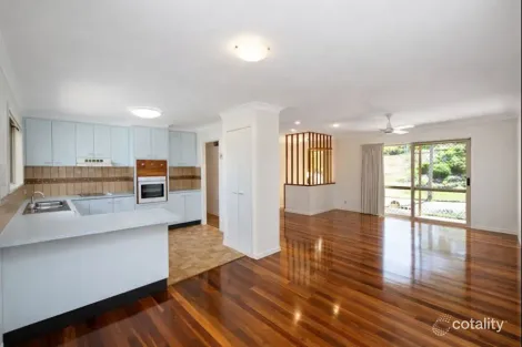 Property photo of 21 Fernshaw Street Macgregor QLD 4109