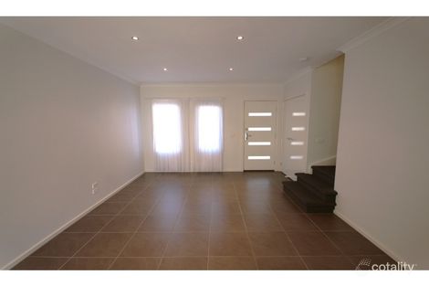 Property photo of 27/29 Ardsley Circuit Craigieburn VIC 3064